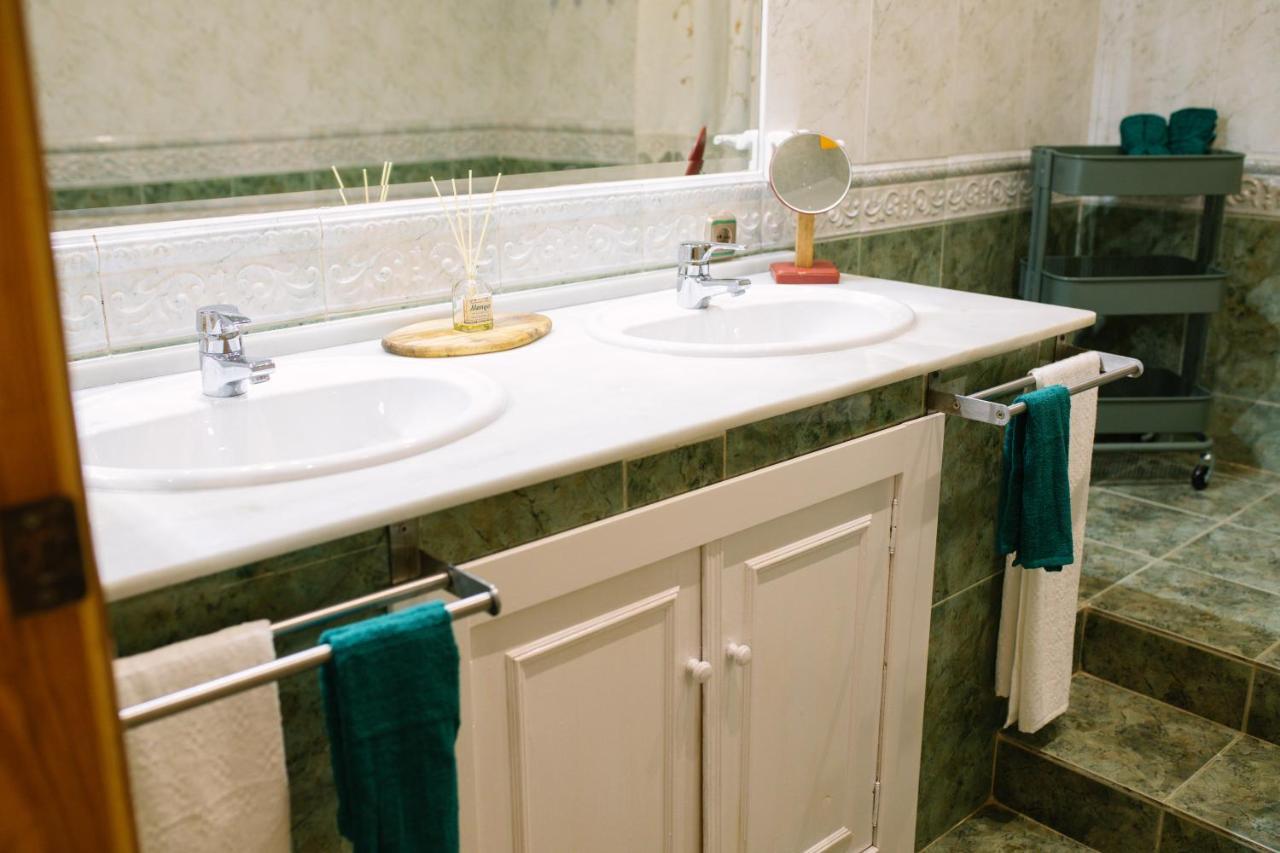 Casa Luxury "El Olivo De Cordoba" Con Jacuzzi Y Parking Privado Pensionat Exteriör bild