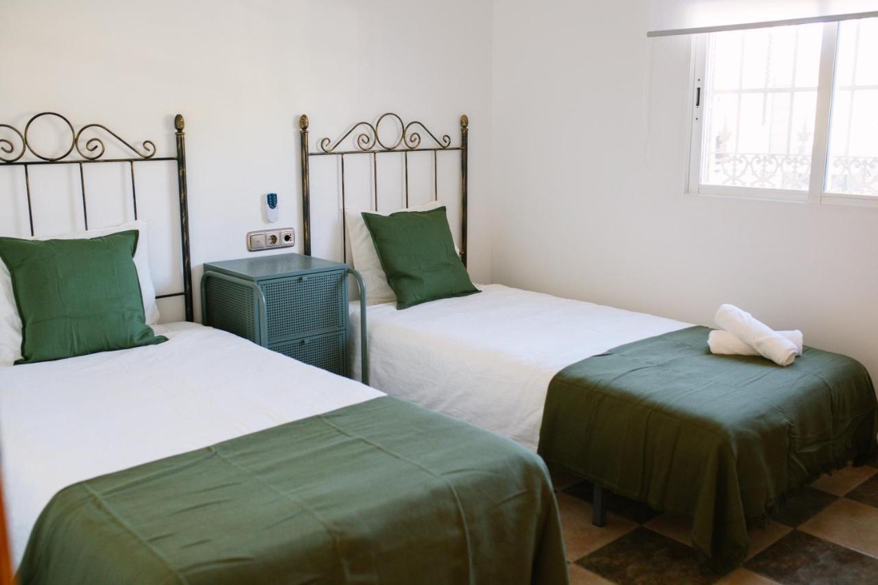 Casa Luxury "El Olivo De Cordoba" Con Jacuzzi Y Parking Privado Pensionat Exteriör bild